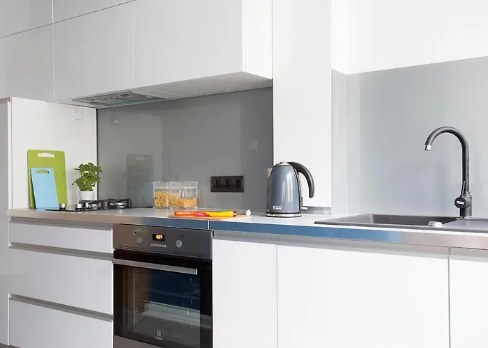 Apartment Nowogrodzka 38 Serviced