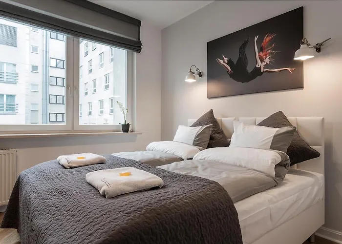 Nowogrodzka 38 Serviced