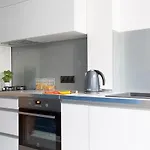 Apartman Nowogrodzka 38 Serviced